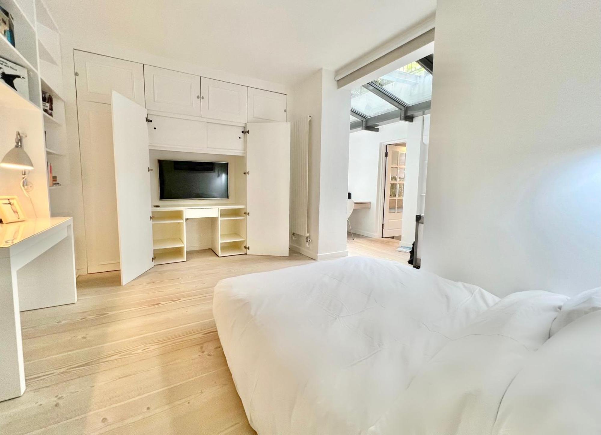 Stunning 4 Bed Flat Near Notting Hill And Hyde Park Appartamento